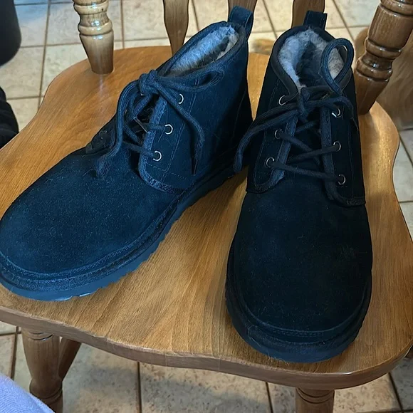 NEVER WORN Mens UGG Swede shoes Brand new never worn dead stock burgundy/wine UGG... | Depop main image 3